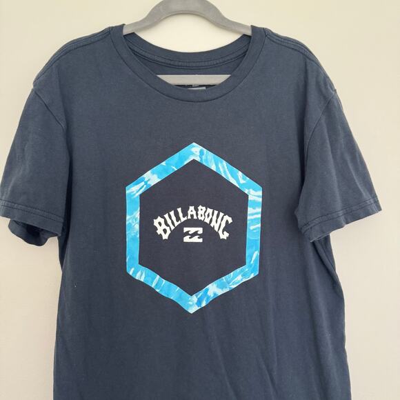 Bundle of Billabong Surfer/Beach Tees, 2 Included - Picture 7 of 9